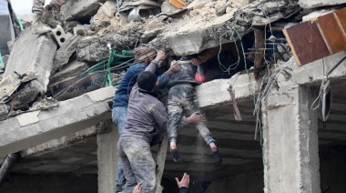 El impactante relato de un sacerdote argentino que vive en una de las zonas más golpeadas por el terremoto en Siria: “Es el caos sobre el caos”