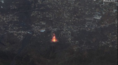 Dramática evacuación en La Palma mientras la lava y los gases del volcán acechan a los residentes: “Tenemos 15 minutos”