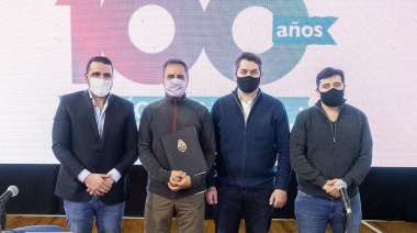 Cabandié y los intendentes firmaron un histórico convenio