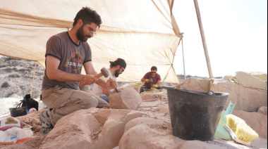 Paleontólogos del Conicet transmitirán en vivo la búsqueda de fósiles de dinosaurios: cuándo es y dónde verlo