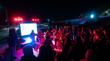 Destacan la participación de la comunidad en la Fiesta de la Noche mas Larga