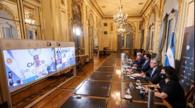 El Gobierno se reúne con gobernadores y expertos para analizar más restricciones