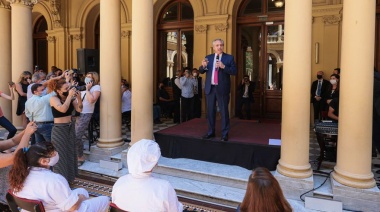 Alberto Fernández descartó medidas restrictivas por el avance de ómicron
