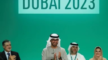 Terminó la Cumbre Mundial del Clima y con compromisos débiles, acordó una transición de combustibles fósiles a energías limpias