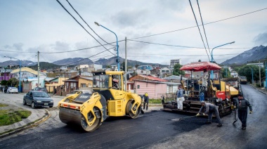 Avanza la pavimentación de la calle Aristóbulo del Valle