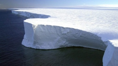 Un iceberg del doble de grande que Nueva York está a punto de desprenderse de la Antártida