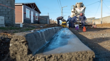 El municipio llevó a cabo trabajos para mejorar los desagues en el Barrio Costa del Mar