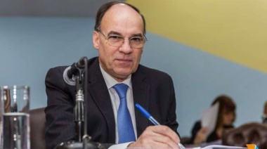 Desfachatez en el Senado: Pablo Blanco defiende aumentos escandalosos