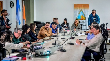 La municipalidad presentó a los concejales la primera etapa del programa de recuperación vial