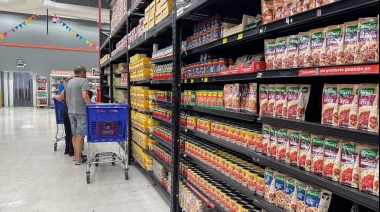 Las ventas en supermercados cayeron 17,6% y acumulan seis meses consecutivos en baja