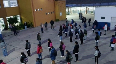 Los estudiantes tendrán que aprobar el 70% de los contenidos para pasar de año