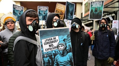 “No al Cientificidio”: el reclamo de miles de científicos del Conicet ante el recorte de presupuesto