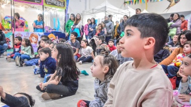 Cientos de niños disfrutaron los festejos por el día de las infancias