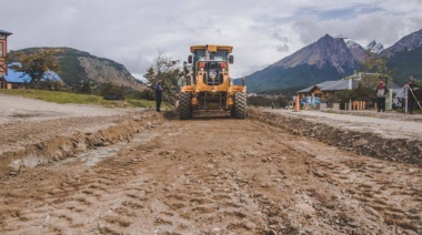 Se inició la pavimentación de Avenida Los Ñires