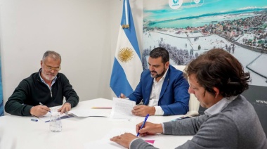 Municipalidad, SENAF y Pequeños Pasos firman convenio para trabajar por las infancias