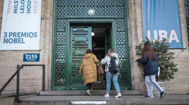 Así varió el porcentaje de jóvenes argentinos que llegan a la universidad, según la UCA: los factores que más influyen