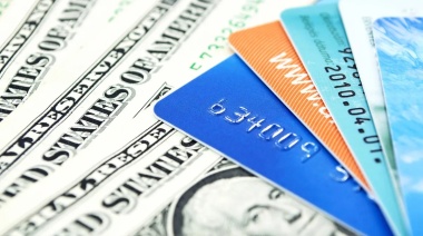 Dólares y tarjetas de crédito Todo lo que tenés que saber para planificar tu viaje al exterior