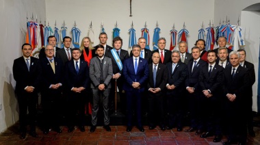 Los gobernadores analizan los cambios del Súper IVA que impulsa Nación y crece el malestar con Milei