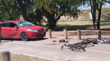 Un conductor atropelló a ciclistas y runners en los Bosques de Palermo y escapó: Una mujer murió