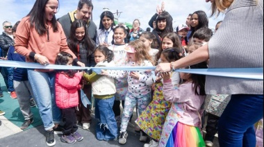 Para regocijo de los niños, inauguraron la plaza Belgrano