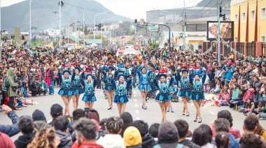 Ushuaia en pleno vivió la primer jornada de los Carnavales Centrales