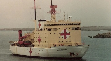 40 años después de la guerra cuatro instrumentistas volvieron al Irízar, donde salvaron cientos de vidas en Malvinas