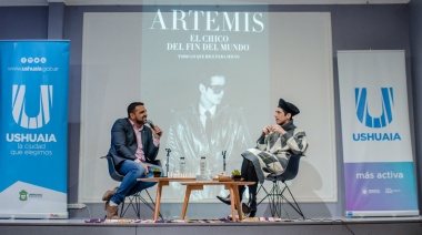 Vuoto acompañó a Santiago Artemis en la presentación de su libro
