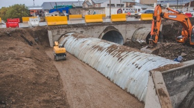 Avanza la segunda etapa del puente sobre Arroyo Grande