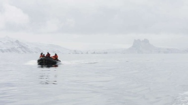 Científicos ucranianos atrapados en la Antártida