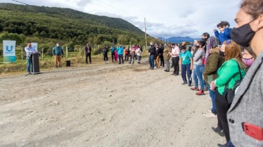 Vuoto: "Esta será la primera urbanización estatal con todos los servicios en la puerta y eso hay que celebrarlo”