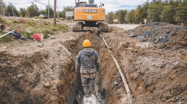 Avances en el colector cloacal de urbanización San Martín