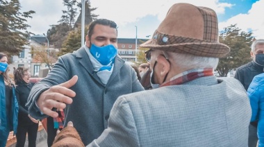 El intendente Vuoto encabezó el reconocimiento de la ciudad a familias centenarias