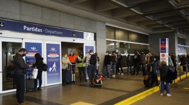 Restricciones por coronavirus: Limitan el ingreso de acompañantes en Aeroparque por la ola de contagios