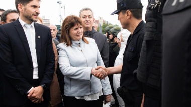 Colgaron una bandera con amenaza a Patricia Bullrich