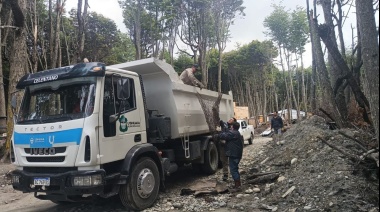Realizaron una jornada de limpieza en el barrio Dos Banderas
