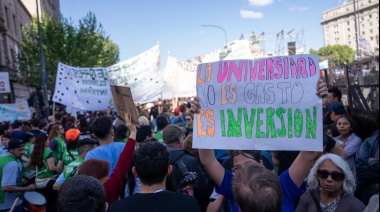 El Gobierno reglamentará un arancel en las universidades públicas para los extranjeros no residentes