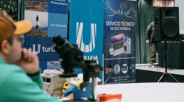 Gran participación en el seminario de electrónica en celulares