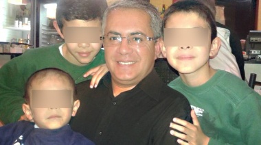 Su papá murió intentando salvarlo a él.