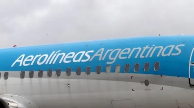 Javier Milei: "Si no podemos privatizarla, estamos dispuestos a entregar Aerolíneas Argentinas a los empleados"