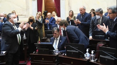 Emotivo discurso de despedida de Esteban Bullrich en el Senado: “Renuncio con profunda tristeza”