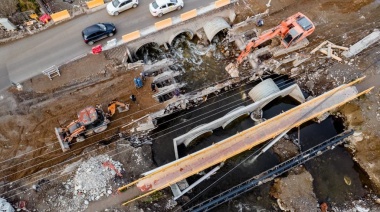 Comenzó la demolición del viejo puente sobre Arroyo Grande