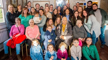 Emotivo encuentro en la muestra de la Casa Beban