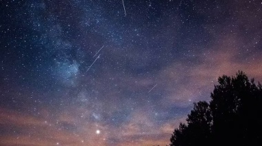 Cuándo y dónde se puede ver la lluvia de Meteoritos Líridas en la Argentina
