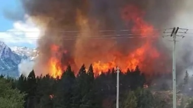 Feroz incendio en Epuyén, Chubut, consume más de 2 mil hectáreas
