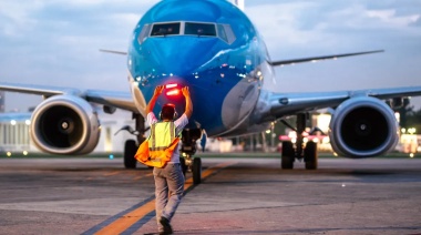 Un avión de Aerolíneas Argentinas perdió una rueda tras el aterrizaje