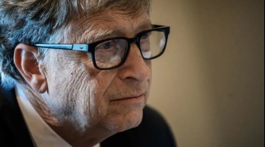 Bill Gates advirtió sobre los "problemas" de la IA: "¿Podría una máquina decidir que los humanos son una amenaza?"