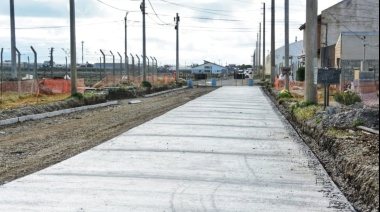 Pavimentan el Barrio Camioneros