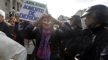 Movilidad jubilatoria: Qué cambia con la nueva fórmula que Javier Milei quiere vetar