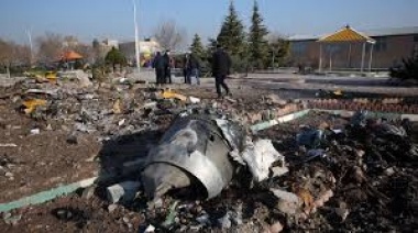 Dudas y contradicciones sobre por qué se estrelló el avión ucraniano que dejó 176 muertos en Teherán