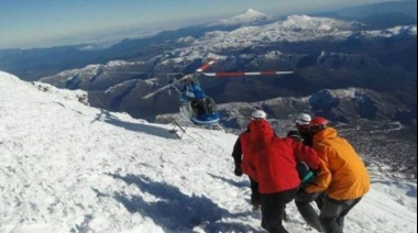 Accidente y tragedia en el Lanín: un muerto y tres heridos a 3100 metros de altura